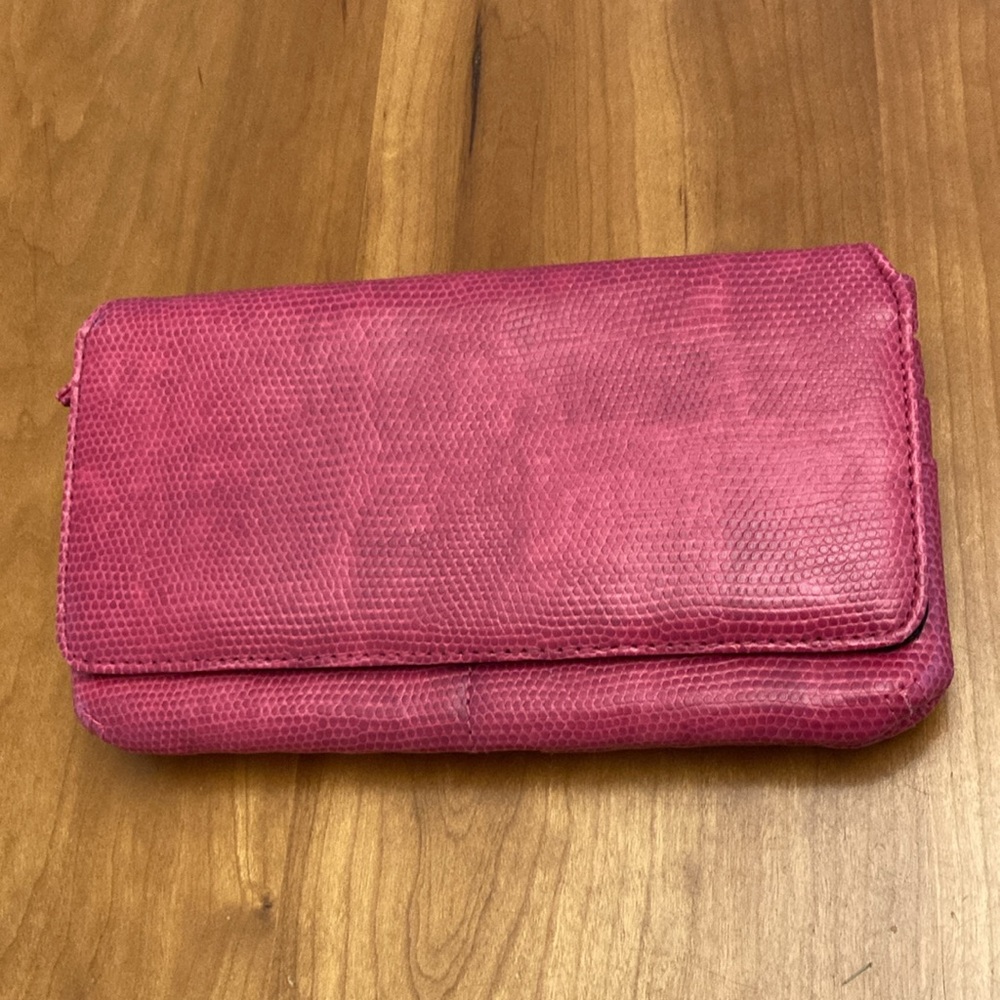 Rolfs Fuchsia Savvy Clutch with checkbook - Picture 2 of 8